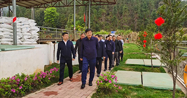 贛州市委常委、常務(wù)副市長(zhǎng)高世文一行先后到挺進(jìn)環(huán)保定南馬山逕、龍南黃沙稀土尾水項(xiàng)目調(diào)研