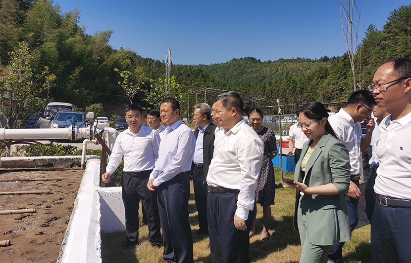 贛州市市委副書記、市長李克堅一行蒞臨挺進環(huán)保定南上下營稀土尾水處理站調(diào)研督導